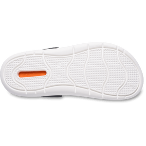 InMotion Clog
