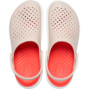 InMotion Clog